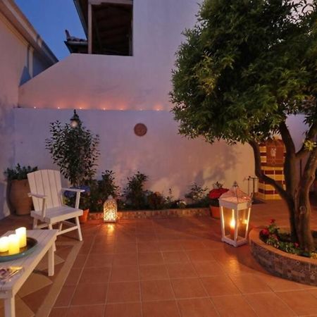 Philoxenia Guest House Skopelos Town Bagian luar foto