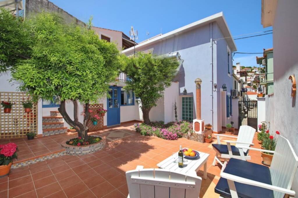 Philoxenia Guest House Skopelos Town Bagian luar foto