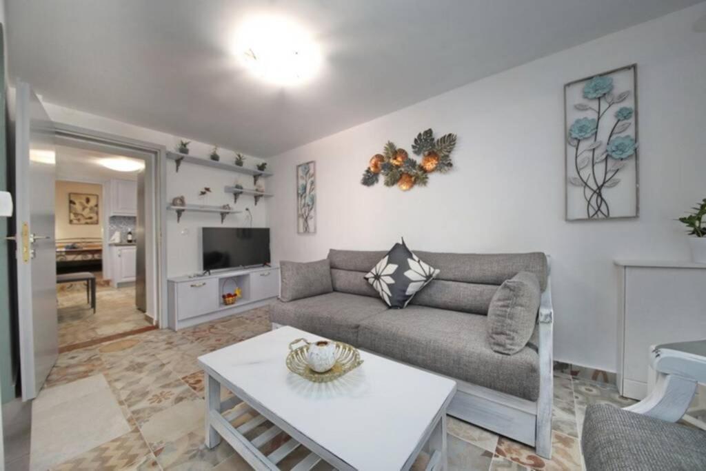 Philoxenia Guest House Skopelos Town Bagian luar foto